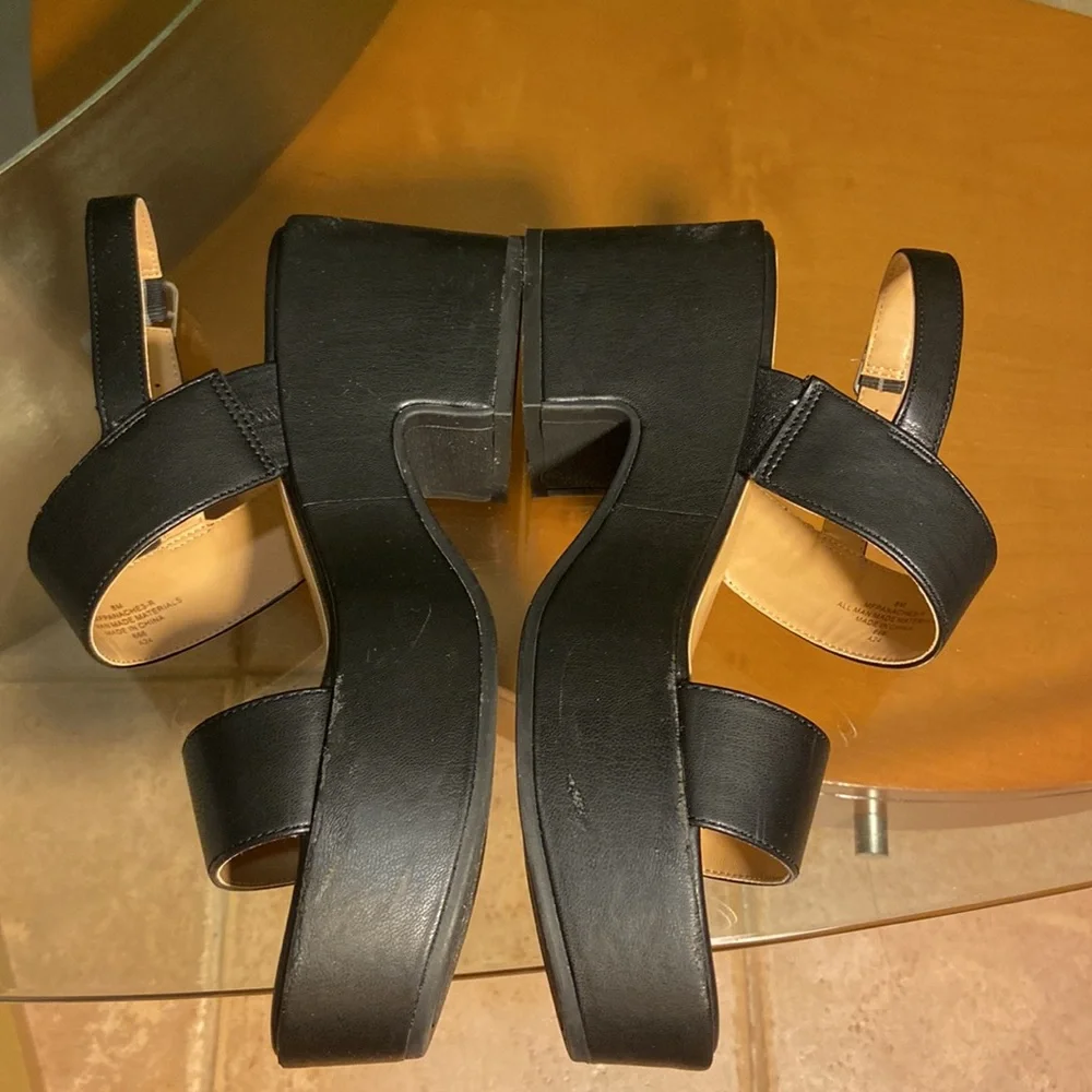 Marc Fisher platform sandals